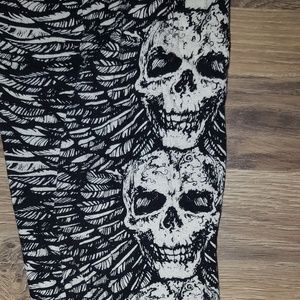 Lip Service Winged Skull Leggings sz S
